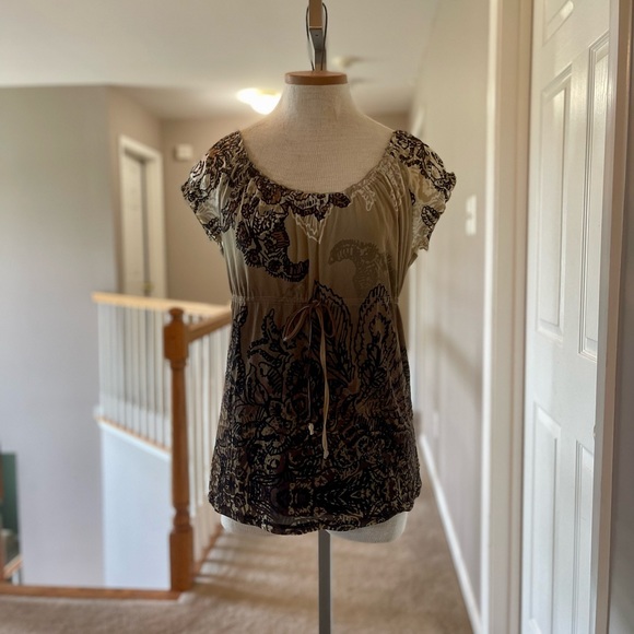 Access women’s NWOT Small top in browns and creams  - Drawstring accent. - Picture 2 of 6